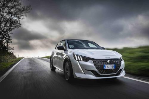 Automobilismo_Peugeot_208_0059_ps_web